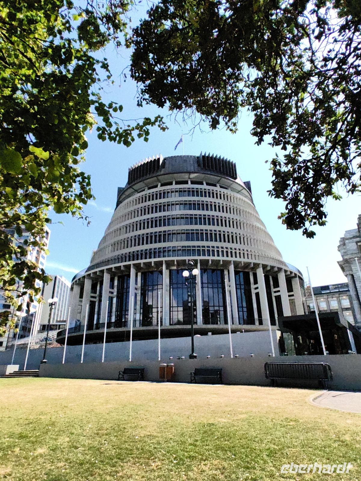 Im Beehive in Wellington sitzt das Parlament