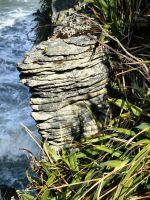 Die Pancake Rocks sehen aus wie übereinander geschichtete Eierkuchen