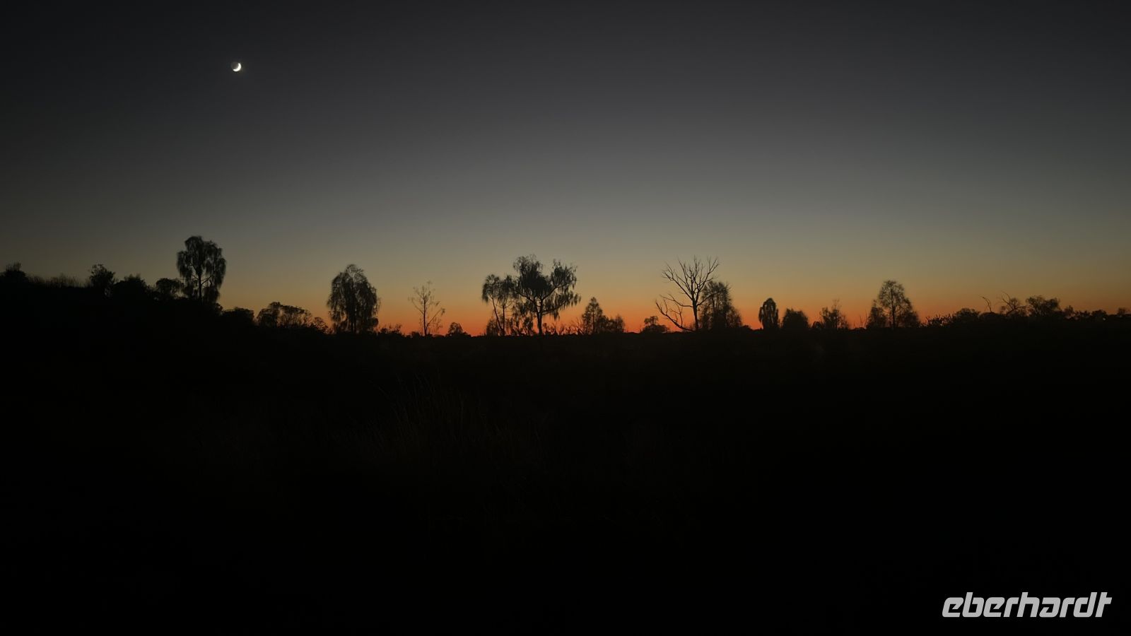 Sonnenaufgang am Uluru