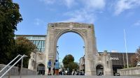 Bridge of Remembrance, Christchurch  &ndash; &copy; Mareike Schmidt (Eberhardt TRAVEL)