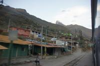 Zugfahrt-von-Aguas-Calientes-nach-Ollantaytambo_Peru