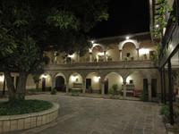 Unser Hotel war ein altes stilvolles Kloster