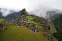 Der Nebel über Machu Picchu lichtet sich