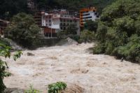 Der Urubamba „donnert“