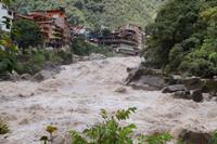 Der Urubamba „donnert“