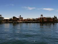 Schwimmende Inseln der Uros