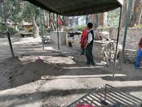 Traditionelles Mittagessen Pachamanca