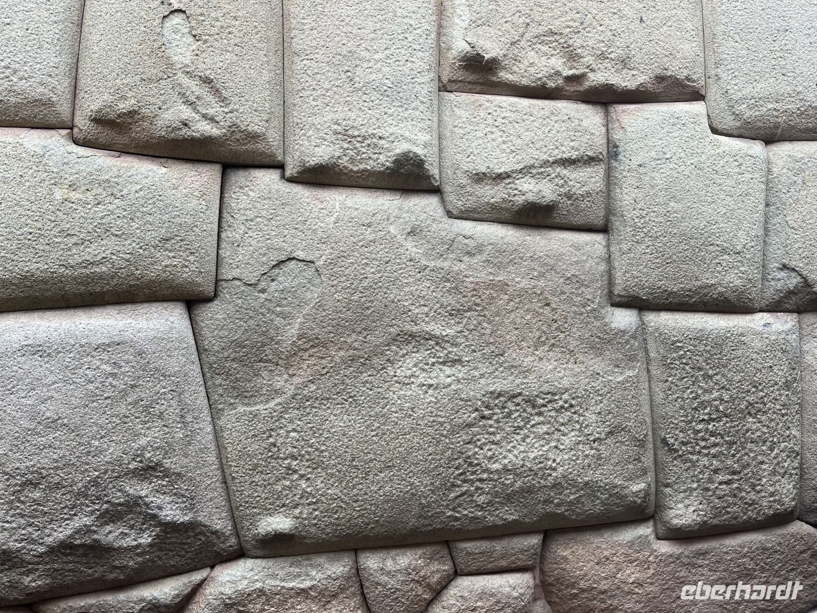 12 eckiger Stein in Cusco