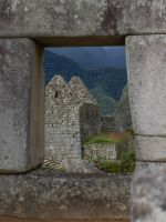 Blick durch ein Fenster des Tempels der drei Fenster &ndash; &copy; Andreas Böcker (Eberhardt TRAVEL)