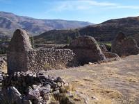 Die Ruinenstadt Uyo Uyo