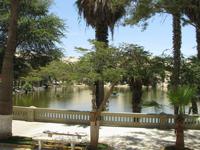 Mittagessen in der Oase Huacachina mit Blick auf den See