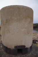 Rekonstruierter Grabuturm mit hellem Putz, Sillustani