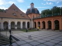 Blick auf den Kreuzgang