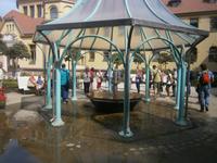 Brunnen mit Trinkwasser