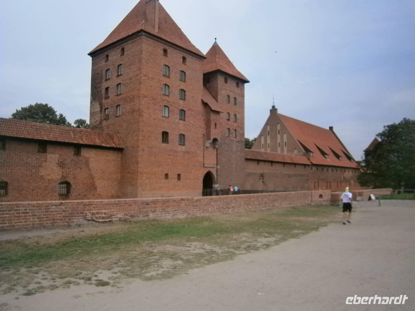 Blick auf einen kleinen Teil des Ordensschlosses