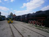 und weiteres rollendes Material