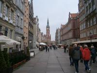 Blick entlang der langen Gasse zum Rechtsstädter Rathaus der Stadt