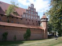 Ein schöner Staffelgiebel der Burg