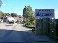 Einfahrt zum benachbarten Hotel 