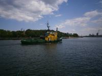 Das Lotsenboot bei der Vorbeifahrt