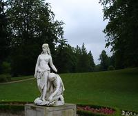 Schloß Stonsdorf - im Park