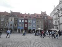 Kleinoide Gebäude in Posen