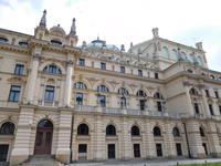 Seitenansicht des Theaters in Krakau