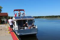 Katamaran-Bootsfahrt im Delta der Swine - Insel Karsibor