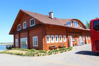 Besuch eines Dorfes auf der Insel Karsibor im Oderhaff