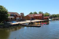 Besuch eines Dorfes auf der Insel Karsibor im Oderhaff