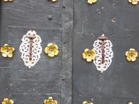 Heilige Linde - Detail der Eingangstüre