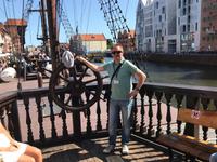 Der Reiseleiter übernimmt das Steuer in Danzig &ndash; &copy; Rainer Kasüschke (Eberhardt TRAVEL)