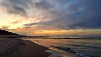 Dzwirzyno Sonnenuntergang über dem Meer