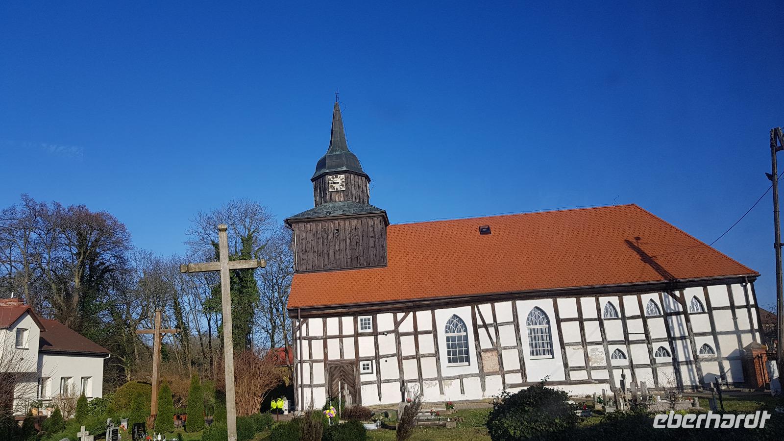 Fachwerkkirche, gestiftet von der Familie von Fläming