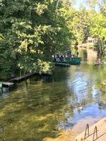 Staakenboot auf dem Fluß Kruttinna