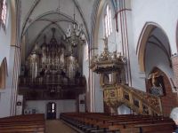 DSCN5410.JPG  Orgel und Kanzel