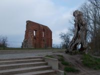 DSCN5422.JPG  Ruine Hoff