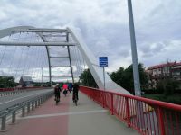 unser Fahrradweg führte über die Hafenbrücke in Kolberg