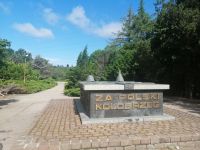 Besichtigung der Kriegsgräberstäte (2. Weltkrieg) in Kolberg