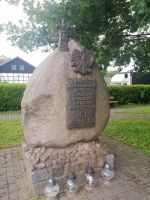 Denkmal in Goscino (Groß Jestin)