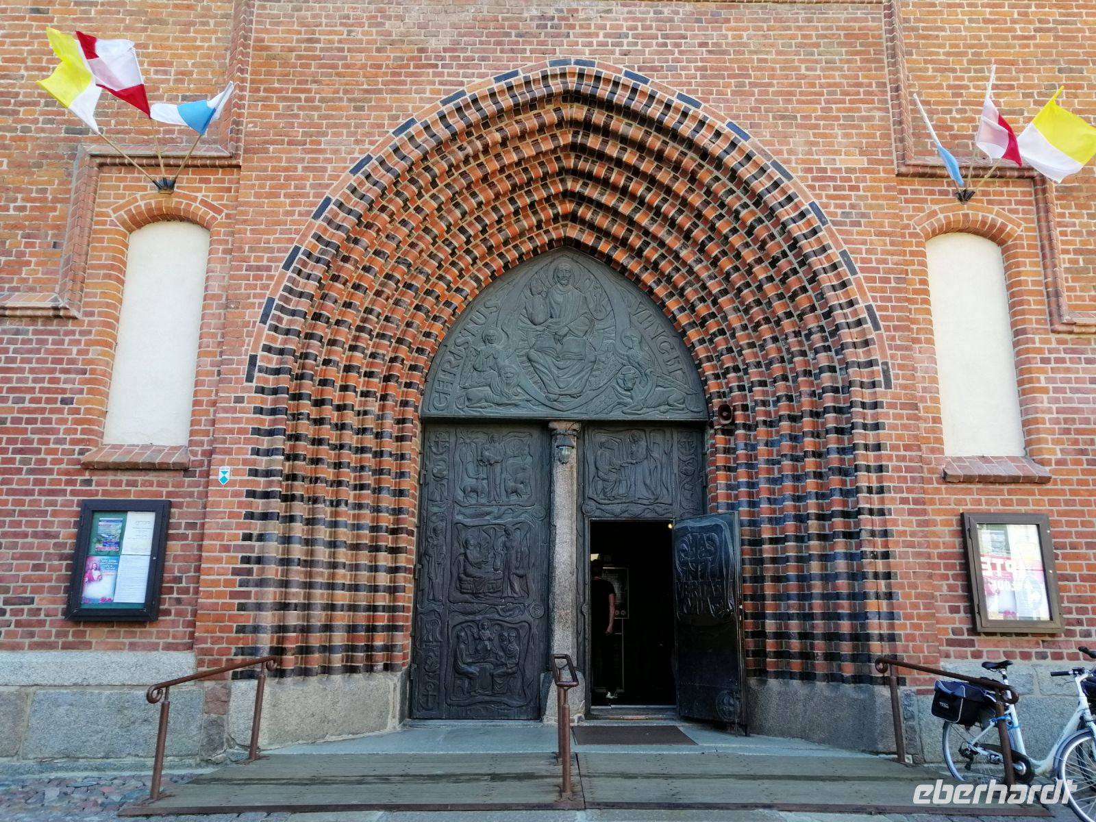 Eingangsbereich Marien-Domkirche in Kolberg