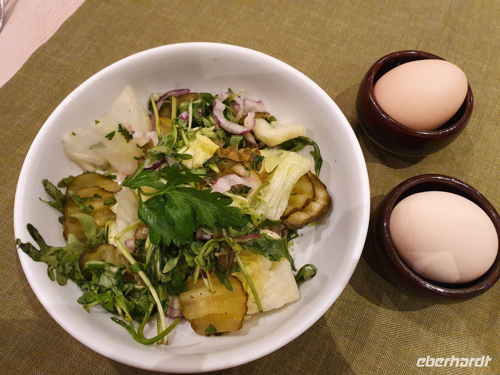 Letztes Frühstück im Shuum Hotel