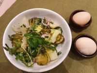 Letztes Frühstück im Shuum Hotel