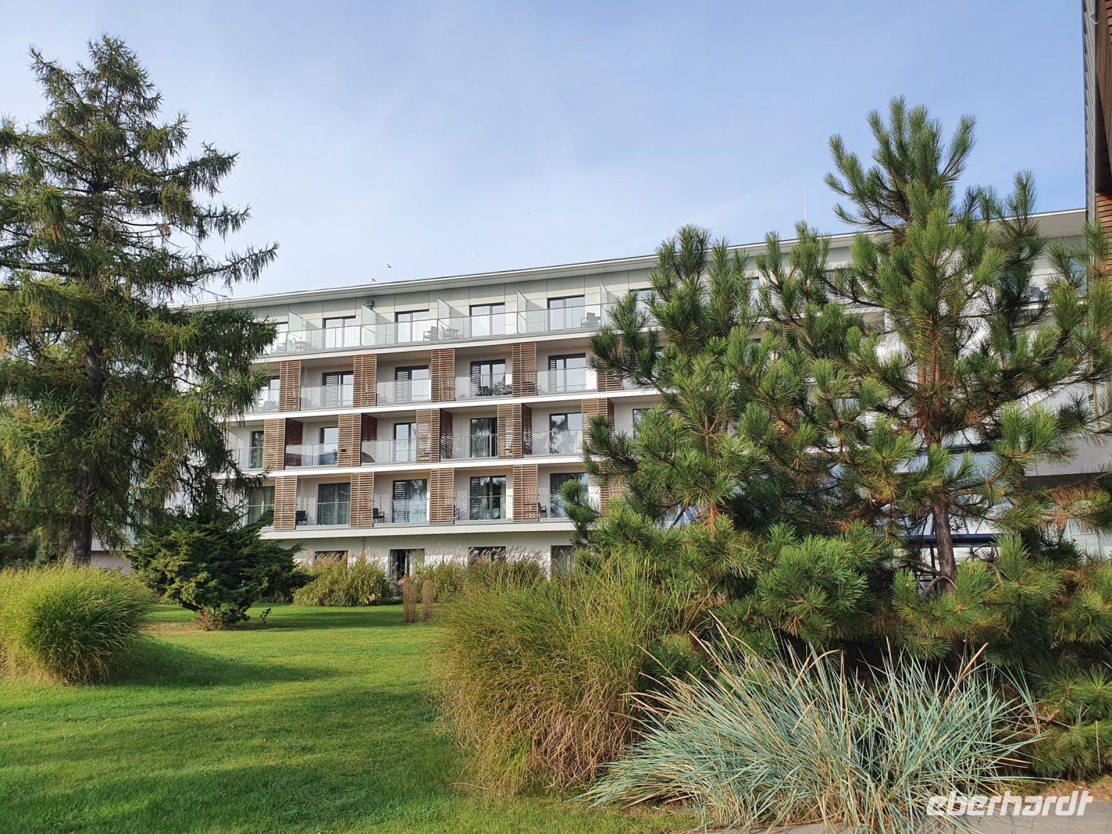 Shuum Hotel Außenfassade 2