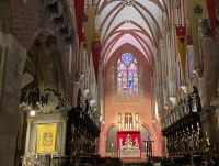 Blick in den Altarraum