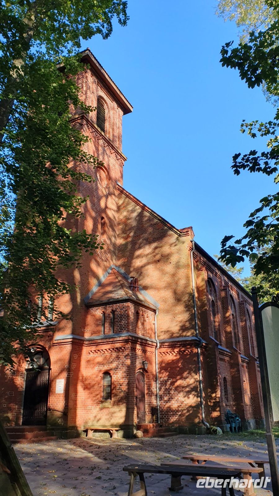 Aufgebaute Kirche Hoff