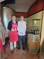 Schlosshotel Stonsdorf - Schlossherr Rome Dzida mit Sohn