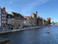 Blick über die Mottlau zum Krantor &ndash; &copy; Falk Rätzer (Eberhardt TRAVEL)