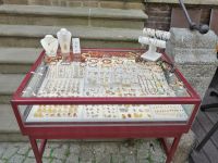 Bernstein überall in der Frauengasse