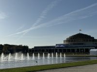 Wasserspiele an der Jahrhunderthalle